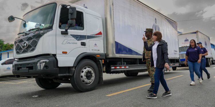 Plan Social envía botiquines de primeros auxilios a provincias en alerta por la tormenta Franklin