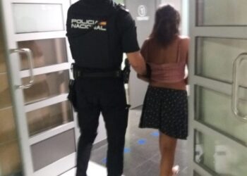 Detenida en Palma de Mallorca una mujer dominicana arrancó un trozo de oreja de otra en una pelea