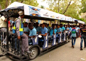 La marcha Feria del Libro, seguridad y otros atractivos