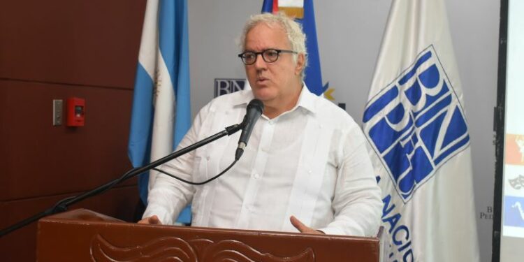 Destacan relación entre Pedro Henriquez Ureña y Jorge Luis Borges