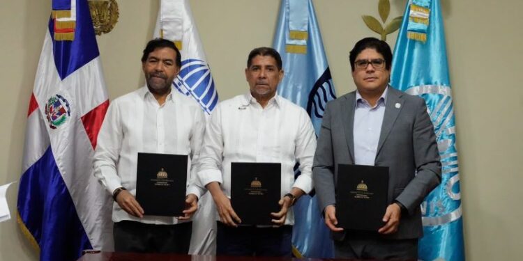 Gobierno y la FAO fomentarán sistemas productivos sostenibles en cuencas hidrográficas