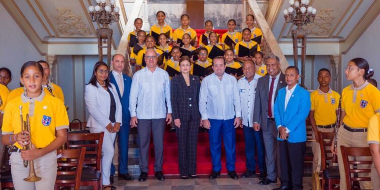 En tres años se registran 17,500 visitas presenciales en el Palacio Nacional