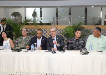 El presidente Abinader encabeza reunión de seguridad ciudadana