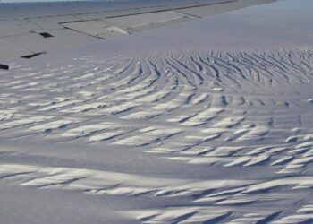 Una corriente oceánica desata terremotos de hielo en la Antártida