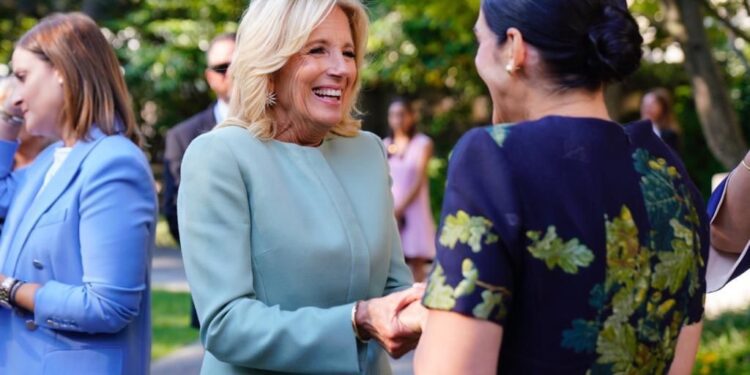 Primera dama Raquel Arbaje se reúne con su homóloga de Estados Unidos Jill Biden