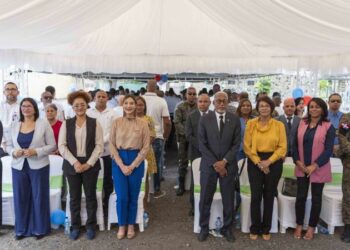 Más de 6,000 privados de libertad inician el año escolar a nivel nacional