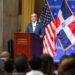 Presidente Abinader habla de crisis con Haití, en Universidad de Columbia  Nueva York