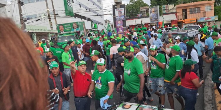 Fuerza del Pueblo asegura retroceso impera en el Gobierno