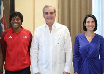 Marileidy Paulino inspira a la juventud: "Disciplina, fe en Dios y confianza en sí mismos"