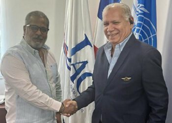 Presidentes Tripulantes VIP y JAC abordan sobre desarrollo aeronáutico RD