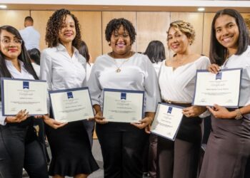 ISFODOSU fortalece competencia de 255 docentes de primaria en la enseñanza de lectura y escritura