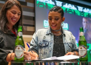 Yellow Tree firma un prometedor acuerdo con Presidente Studios