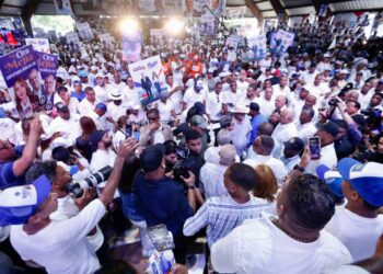 Abinader anuncia presencia activa del PRM en las calles para defender gestión de gobierno 