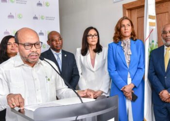 DGII abre nuevo Centro de Vehículos de Motor que facilitará trámites de contribuyentes