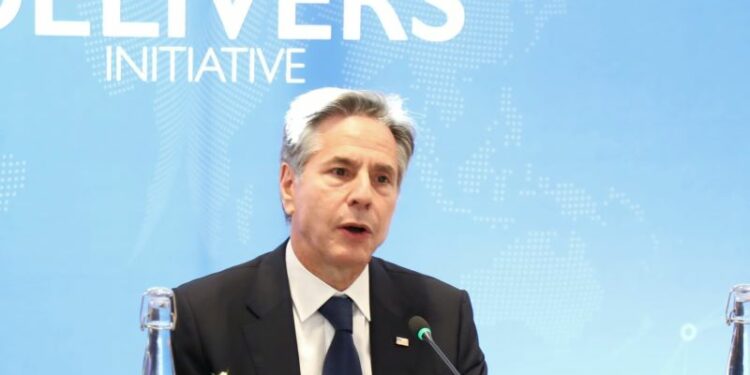 Antony Blinken afirma RD está mejorando sus niveles de transparencia y lucha contra la corrupción