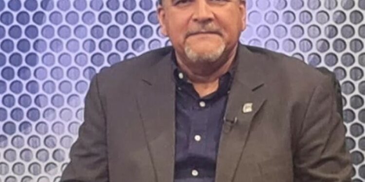 Solicita a la CNEPR prohíba varias canciones que ofenden la moral pública