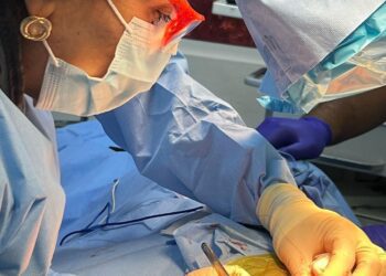 Realizan con éxito Jornada de Electrofisiología