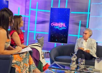 Jose Luis Rodriguez "El Puma" expone vivencias en televisión de República Dominicana .