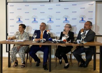 Industrias editoriales advierten irregularidades en proceso de aprobación de libros de texto