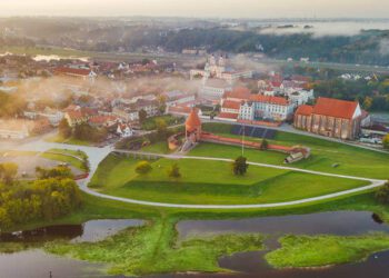 Lituania: Un faro de resiliencia económica en l sombra del conflicto Ucraniano