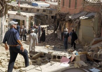 Aumentan víctimas de terremoto en Marruecos; al menos 1.305 muertos y casi 2.000 heridos