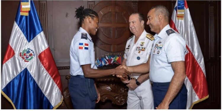 Marileidy Paulino, Atleta de Élite, ascendida a Segundo Teniente de la FARD
