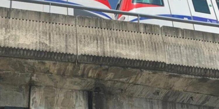 Organismos de seguridad Investigan choque de trenes del metro