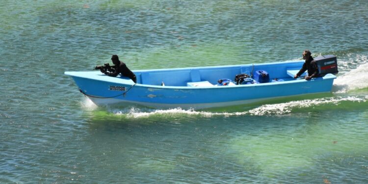 Operación conjunta incauta 290 paquetes de cocaína en costa de La Altagracia