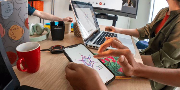 La Revolución de las Reuniones: Desafíos y Oportunidades Tecnológicas