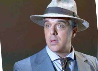 Muere en el escenario un barítono durante una actuación