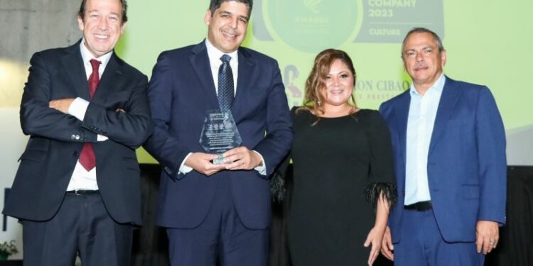 Asociación Cibao: primera entidad financiera dominicana en recibir Culture Dragon