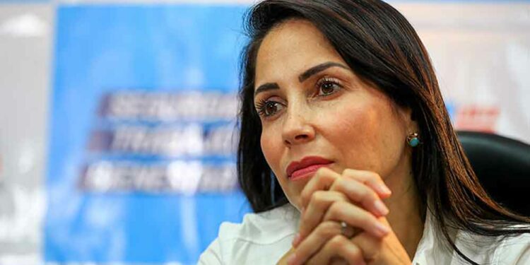 Alerta de posible atentado contra candidata despierta preocupación en Ecuador
