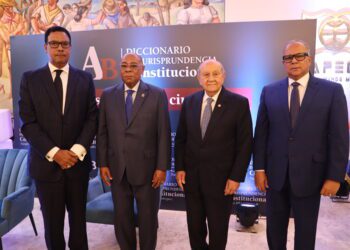 Presentan en Unapec el primer diccionario de jurisprudencia constitucional