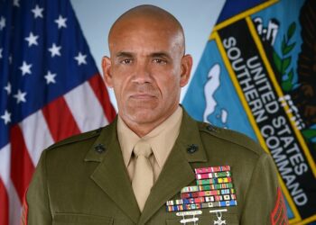 Puertoplateño hace historia: Asume altas funciones militares Comando Sur FL