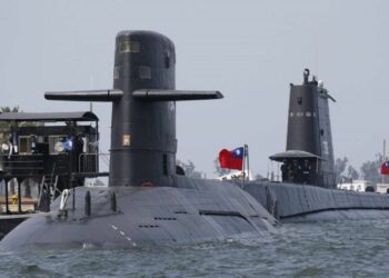 Taiwán presenta su primer submarino de fabricación local en pleno aumento de la tensión con China