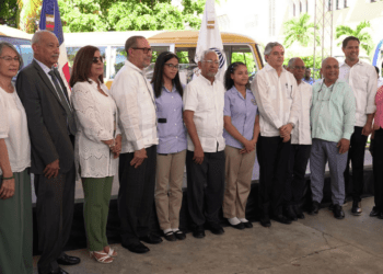 Comienza el Transporte Estudiantil  con 220 autobuses en el Gran Santo Domingo