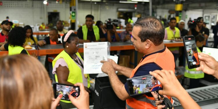 JCE Inicia producción y distribución de Kit Electoral para primarias del PRM