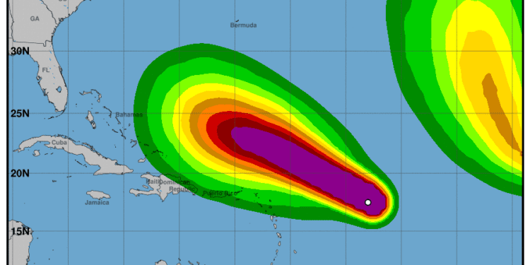 ONAMET advierte sobre efectos indirectos del huracán Lee en costa atlántica dominicana