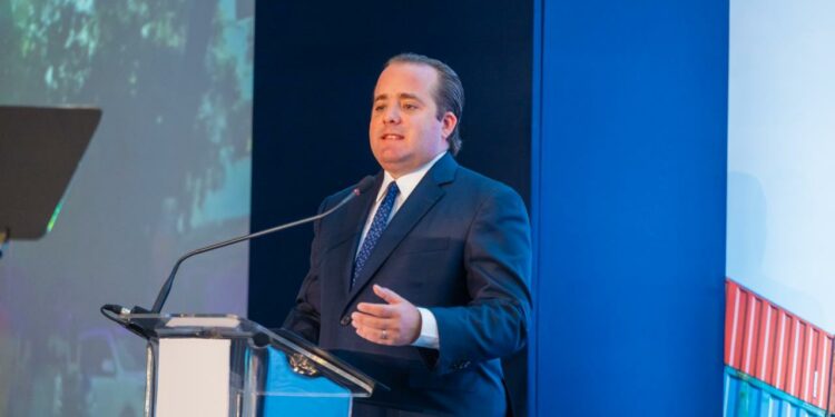 Paliza afirma Abinader ha impulsado avances sectores productivos de RD