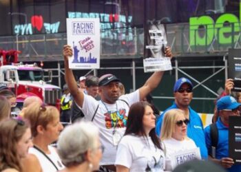 Consultora McKinsey obligada a pagar suma millonaria por asesorar ventas de opiáceos en USA.