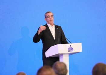 Gobierno impacta a 2.3 millones de dominicanos en lucha contra el dengue