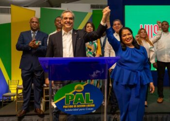 PAL proclama a Abinader como su candidato presidencial para 2024