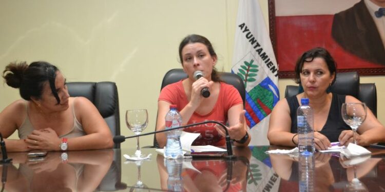 Eurodiputadas se comprometen en buscar soluciones contra la contaminación de Punta Catalina