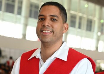 Dominicano desarrolla un modelo de pronóstico de demanda eléctrica para edificaciones basado en IA