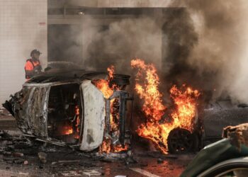 Al menos 100 muertos y 908 heridos en Israel por el ataque masivo de Hamás