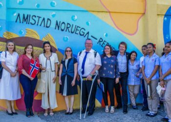 Consejo de Productos del Mar de Noruega promueve el arte y la cultura en  RD.