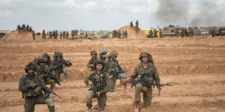 Israel confirma que Hamás ha tomado como rehenes a civiles y militares