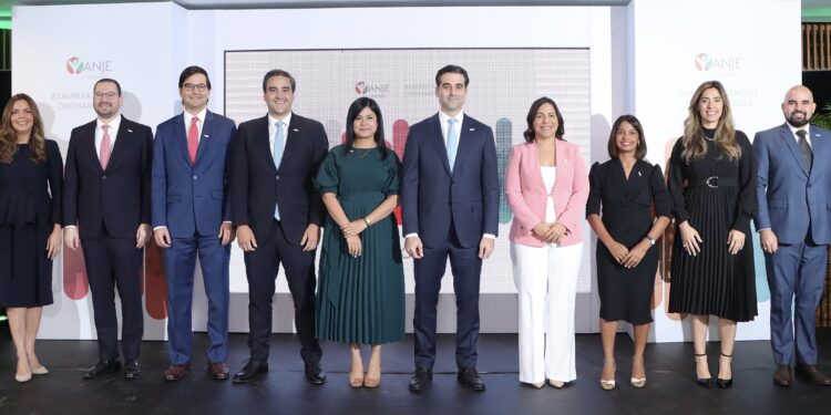 José Nelton González Rodríguez lidera nueva Junta Directiva de ANJE