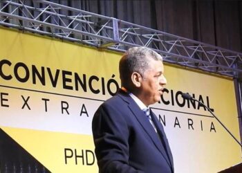 PHD busca alianzas políticas con PRM y otras fuerzas