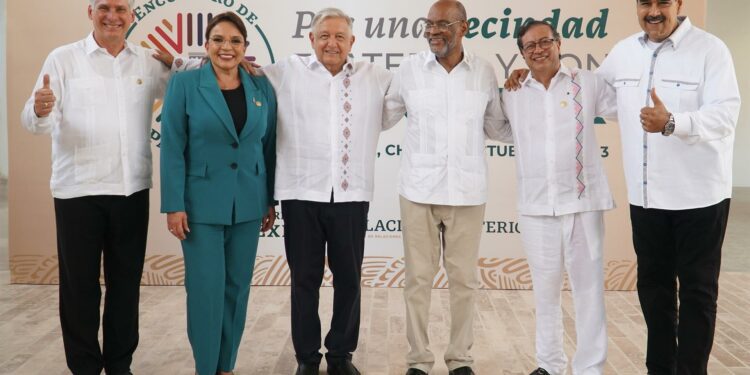 Cumbre en Palenque reúne a líderes latinoamericanos para abordar la migración irregular